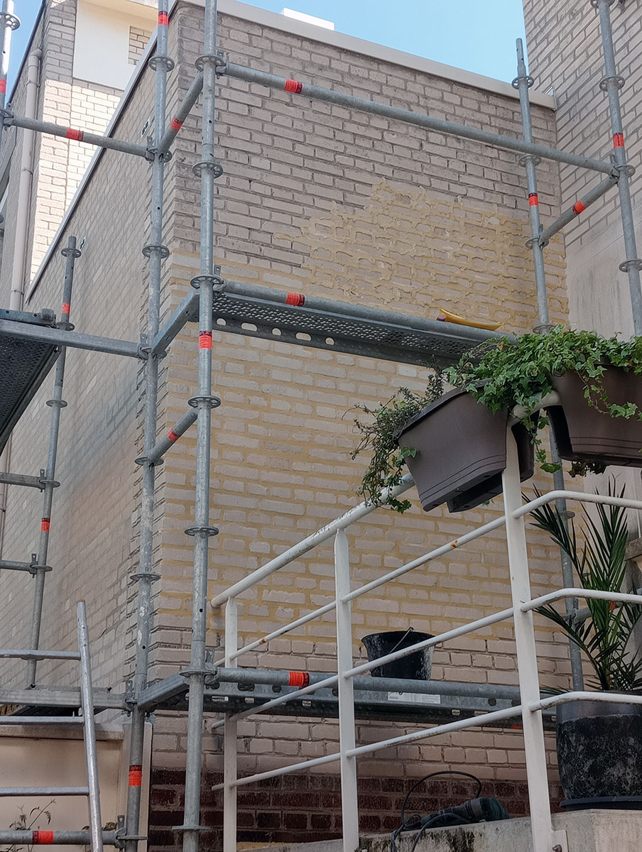 Restauration façade en briques et silex au Havre
